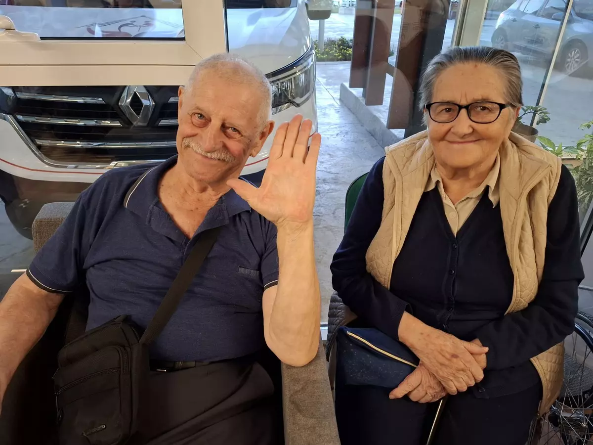 Img b401c0d4b838db41e16d24da677ef88e v