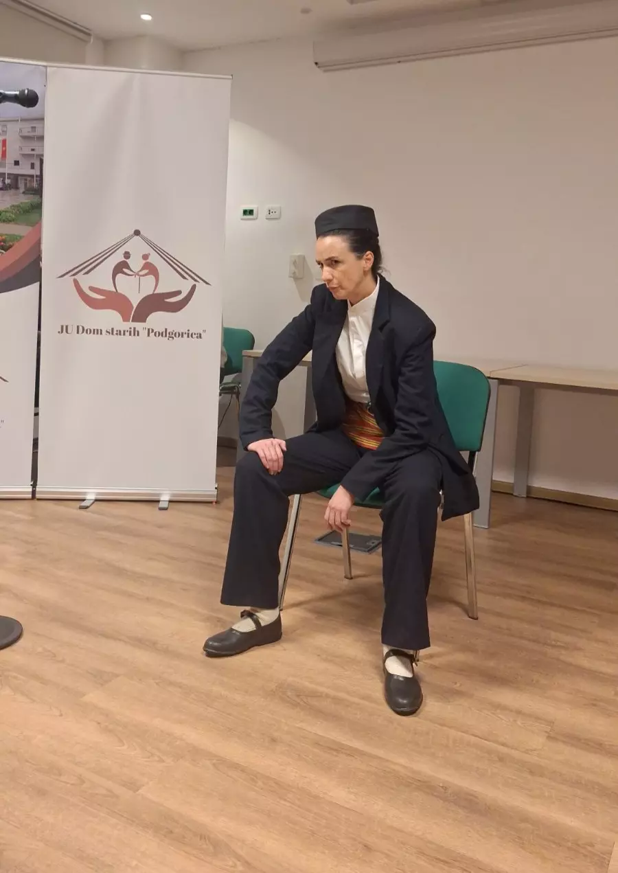 Img 7c6836884d58670910bec2220773e167 v